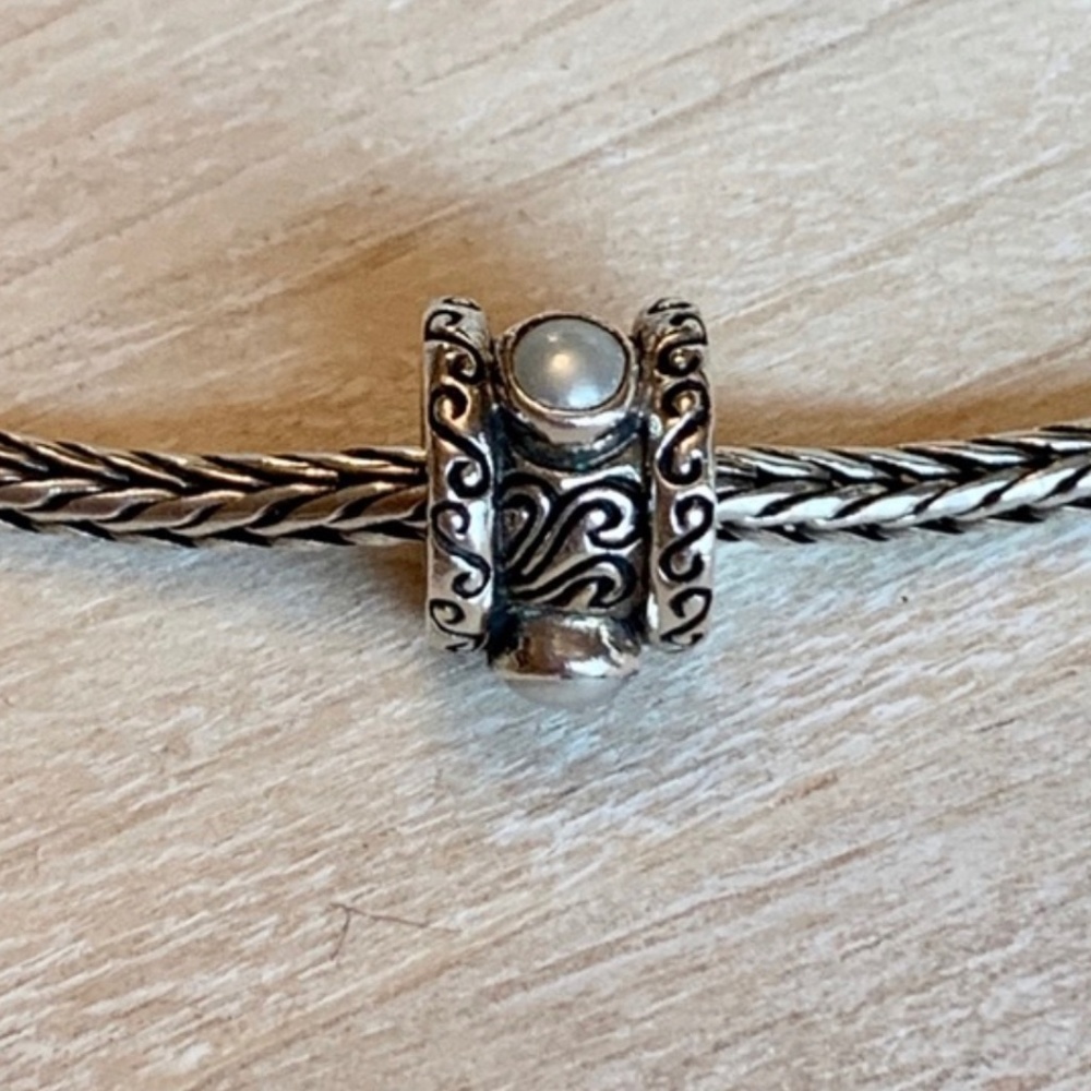 Sterling Silver Pearl Swirl European Charm Bead